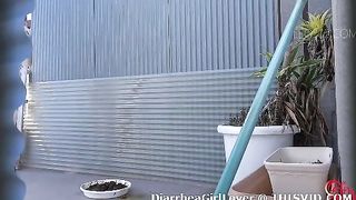 Shameless girls having diarrhea in an alley