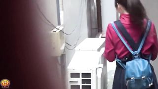 Japanese girl pooping
