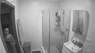 Hidden cam girl pooping and farting