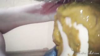 Incredible mass diarrhea swallowing