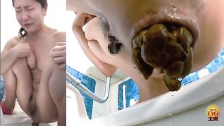Kinky Japanese hairy pussy chick pooping in the toilet