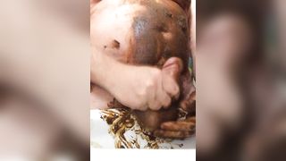 Fat dude with big belly showing scat wanking