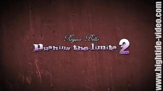 Mature horny ladies in group scat threesome