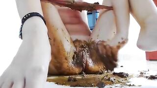 Cute pink panty and hot scat