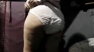 BBW shitting on the diaper