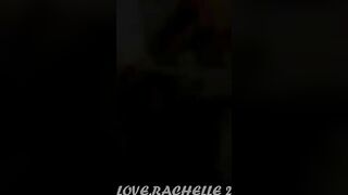 Chunky MILF playing with her asshole and shit