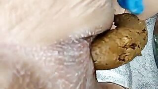 Big booty and cheeky asshole