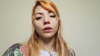 Stunning redhead girl spread legs for solo poop
