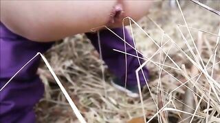 Filling the grass with her shit