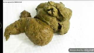 Lovely girl showing her thick ass and sexy shit