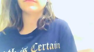 Yummy brunette gal showing her asshole