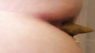 Dirty amateur lady dropping shit