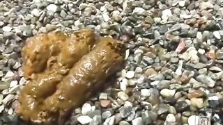 Japanese shit in public