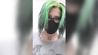 Kinky amateur mature lady shitting