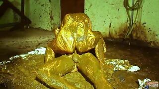 Cowshit adventure with sexy Betty and horny Franky