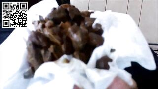 Nasty Ebony eat her own shit