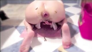 Lesbian girl prolapsed asshole plug fart while shitting