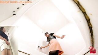 Smooth fat pussy Jap babe leaking shit and piss