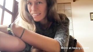 Sexy looking blonde babe shitting