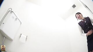 Lovely sexy Japanese office babe shitting