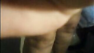 BBW Shits while standing up