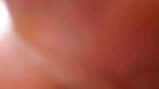 BBW ass on toilet seat shows her turds