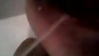 Big lips pissing amateur babe