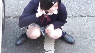 Japanese teens Piss In The Park