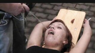 Piss drink in the beer store