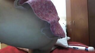 Nice pretty ass wife and sexy shaved asshole dropping shit