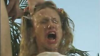 Massive pee in her mouth