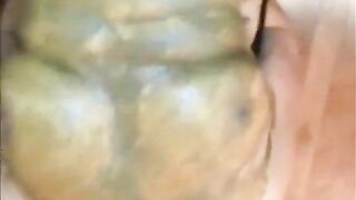 Amateur scat milf playing with shit