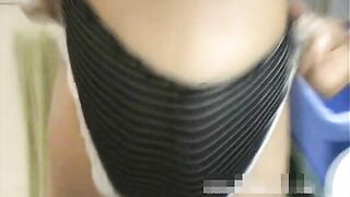 Skinny shit diarrhea show