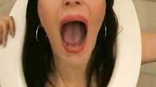 Sexy brunette deepthroats while getting pissed in mouth