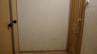 Phat ass lady shit in bathroom show
