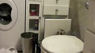 Amateur Shitting from Female Scat