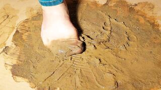 Very shitty and glue nylon feet closeup