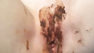 Wifes shit filled vagina fingered
