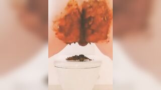 Shitting and smearing hot scat shit on my ass