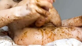 Messy Shit covered squirting and gaping