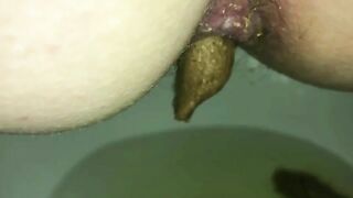More close up toilet turd