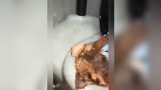 Amateur yummy girlfriend dropping sticky shit