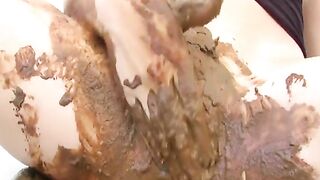 Blonde sexy babe spread legs for masturbating