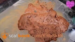 Ultra hot glass table shit covered with shit