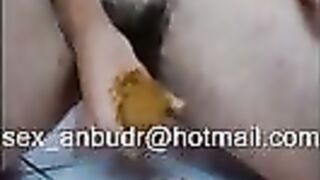 Hairy pussy milf smearing shit on the dildo