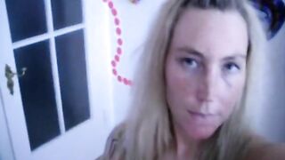 Blonde milf Piss and Drink