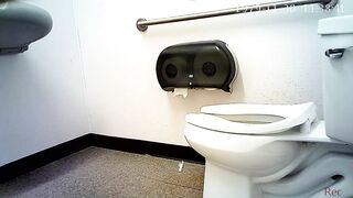 Fat mature latina caught peeing