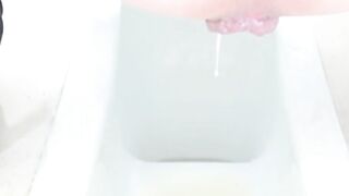 Amateur sweet pee closeup