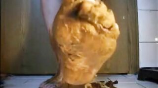 Mature bbw smearing shit on her feet