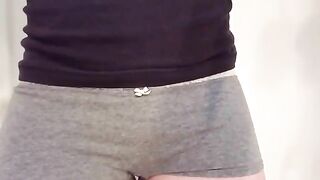 Pipi boyfriend boxer tease